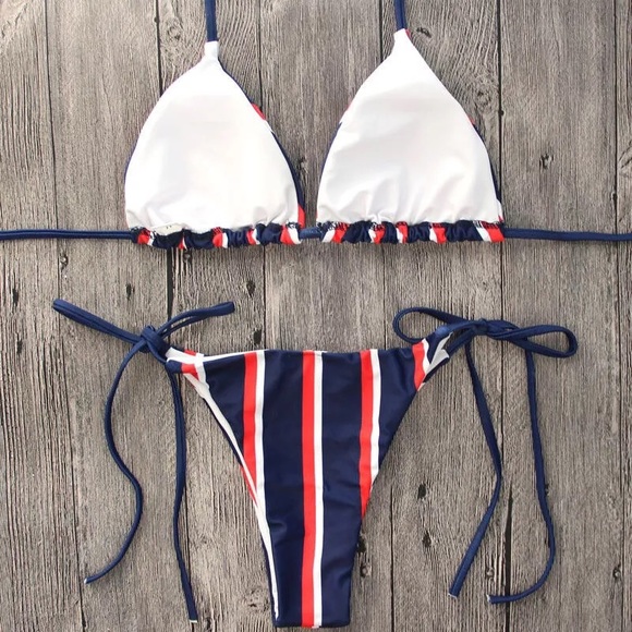 Two piece red white and blue bikini - Picture 4 of 4